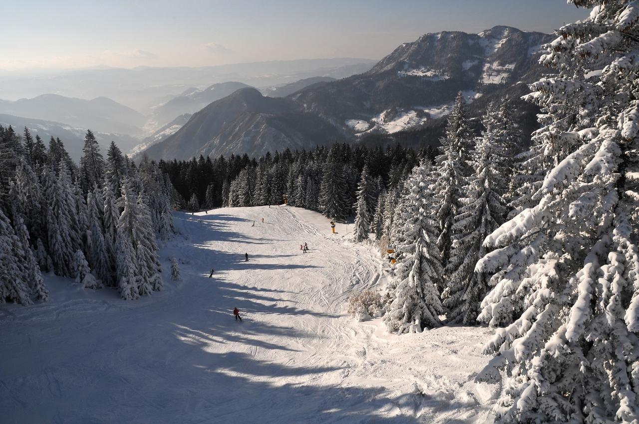 Alpska Perla Apartments Cerkno Esterno foto
