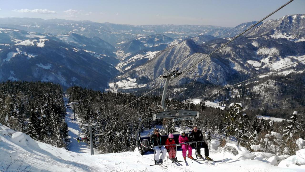 Alpska Perla Apartments Cerkno Esterno foto